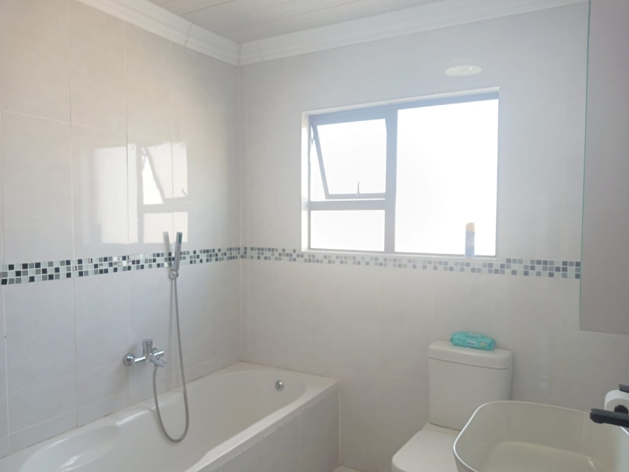 3 Bedroom Property for Sale in Raceway Free State